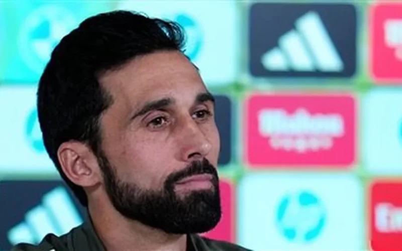 أربيلوا يحذر: تقليد مورينيو يهدد مسيرتي بالانهيار